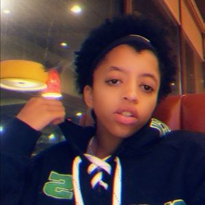 Meet your Posher, Kierra